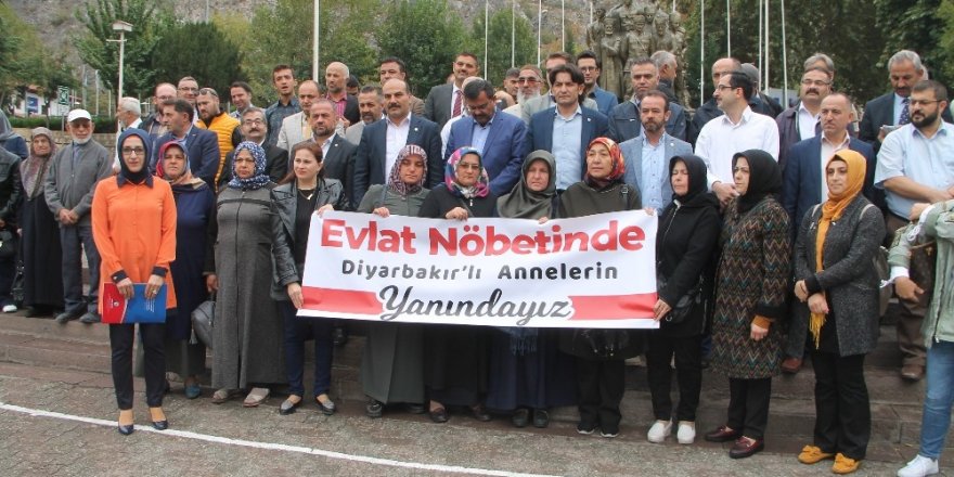 Amasyalı annelerden Diyarbakırlı annelere destek