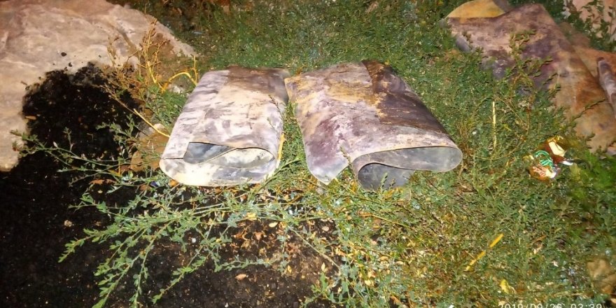 Camideki kurşun levhaları çalmaya çalışanlara suçüstü