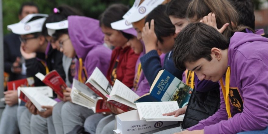 Okuma Farkındalığı Projesi “Kitap Benim” Büyüyor