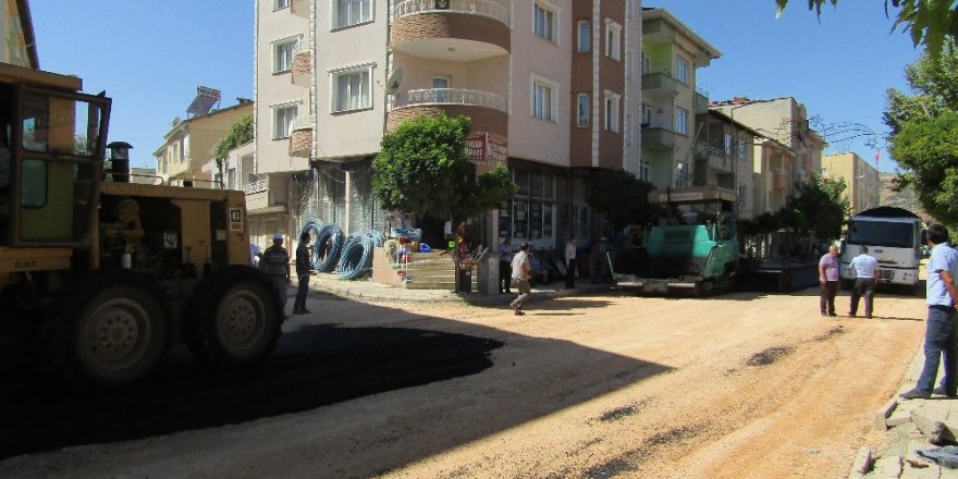 Altyapı tamam sıra asfaltta