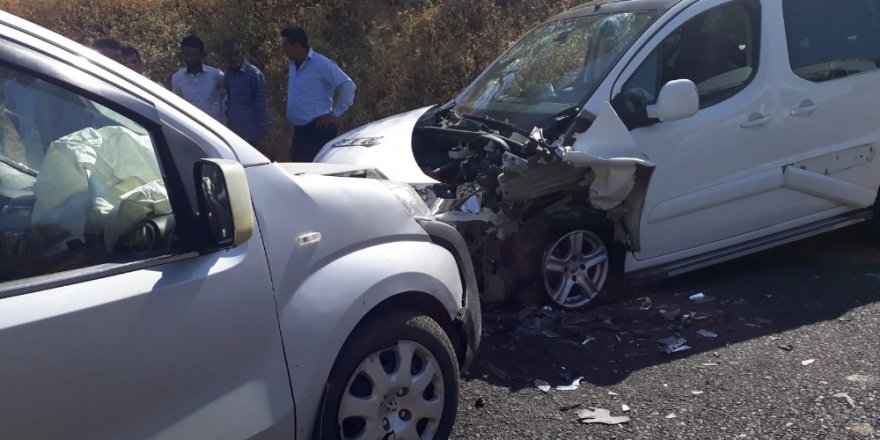 Batman’da trafik kazası: 4 ağır yaralı