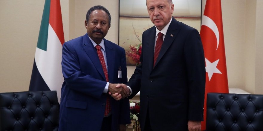 Cumhurbaşkanı Erdoğan, Sudan Başbakanı Abdallah Hamdok ile görüştü