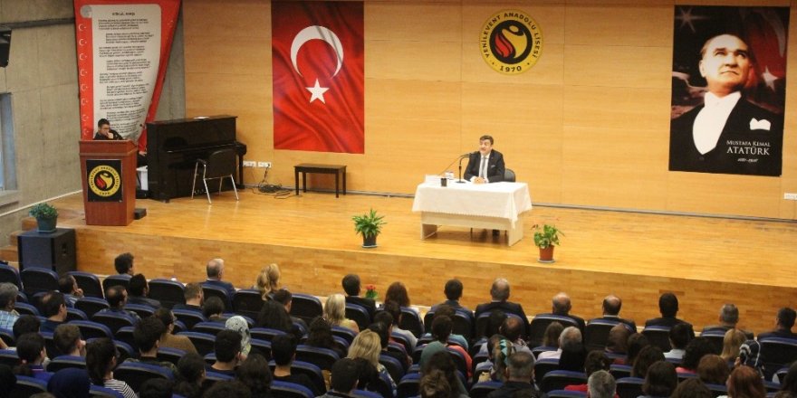 Prof. Dr. Yaşar Hacısalihoğlu: “Unutulan ihanet tekrarlanır”