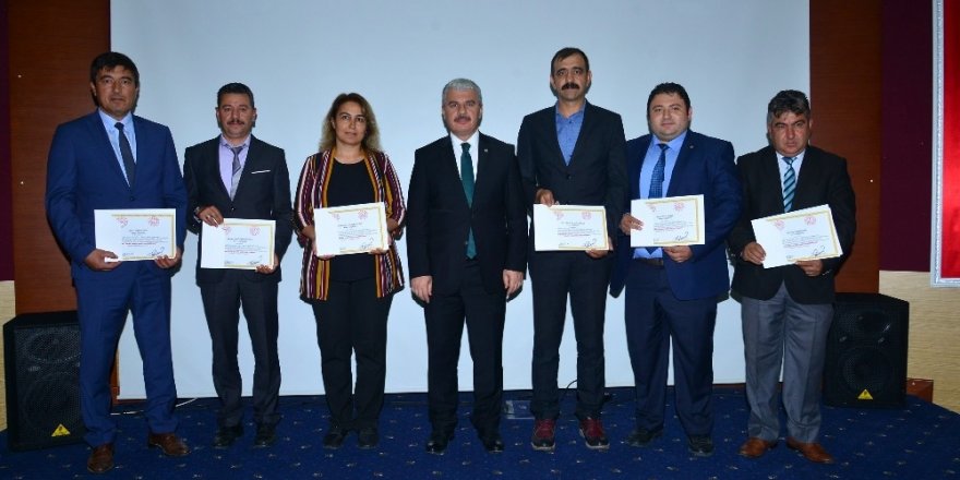 Beslenme dostu okullara sertifikaları verildi