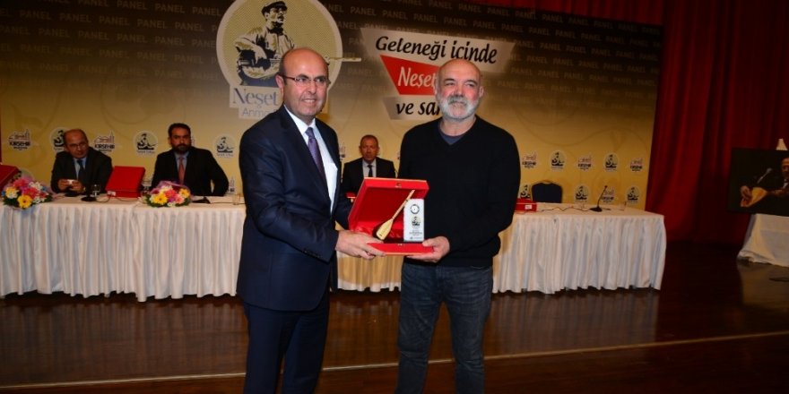 Geleneğin içinde Neşet Ertaş, anlatıldı