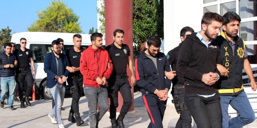 Yalova’da FETÖ/PDY operasyonu