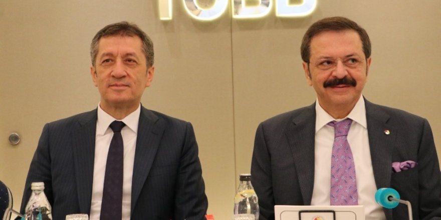 Bakan Selçuk: "Okullarımızdaki dallar arasında örtüşmeyi sağlayamazsak burada sahici bir ekonomi - eğitim ilişkisi kuramayız"