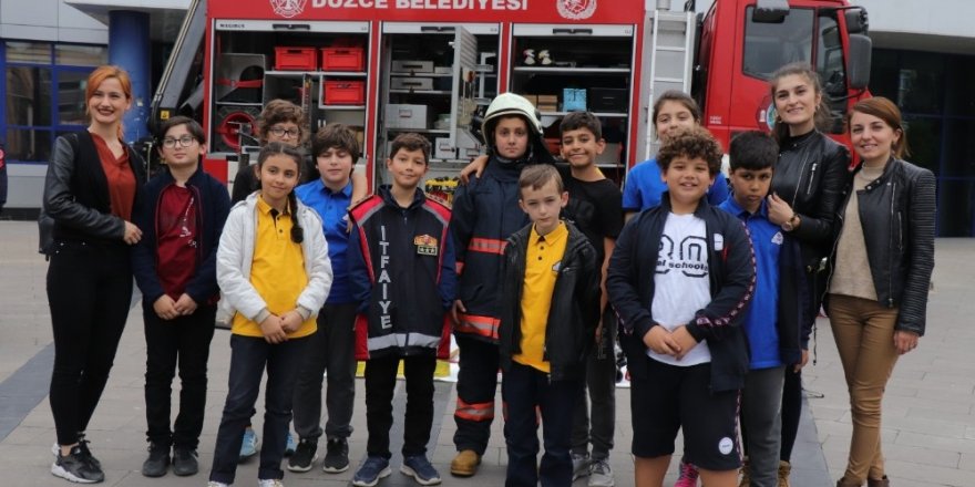 Öğrencilere İtfaiye tanıtıldı