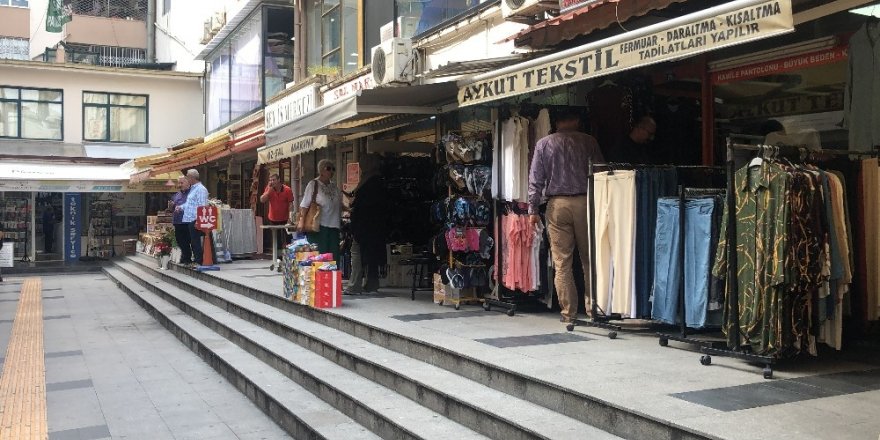 Kocaeli’de depremle sallanan vatandaşlar panik yaşadı