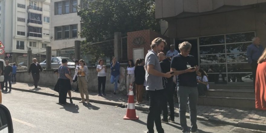 Deprem sonrası telefonlar ulaşılamaz hale geldi!
