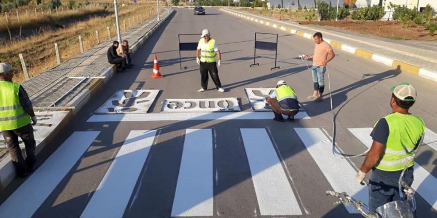 Üniversite kampusunda trafik düzenlemesi yapıldı