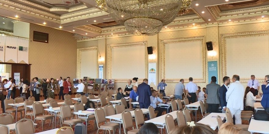 Uzmanlar, deprem sempozyumunda depreme yakalandılar