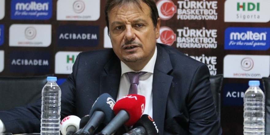 Ergin Ataman: "Sezona kupayla başladık"