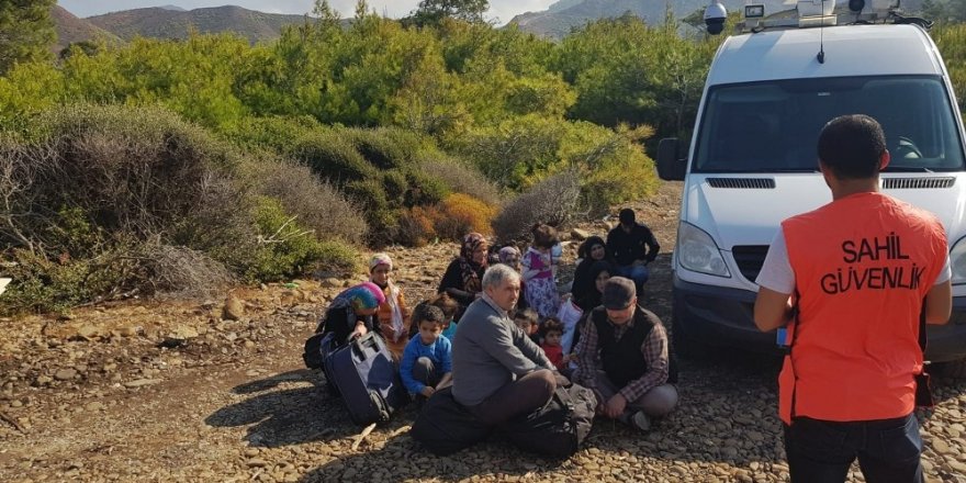 Muğla’da 62 göçmen ve bir organizatör yakalandı