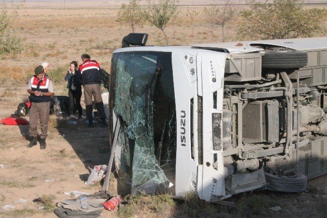 Konya'da düğün yolunda kaza: 26 yaralı