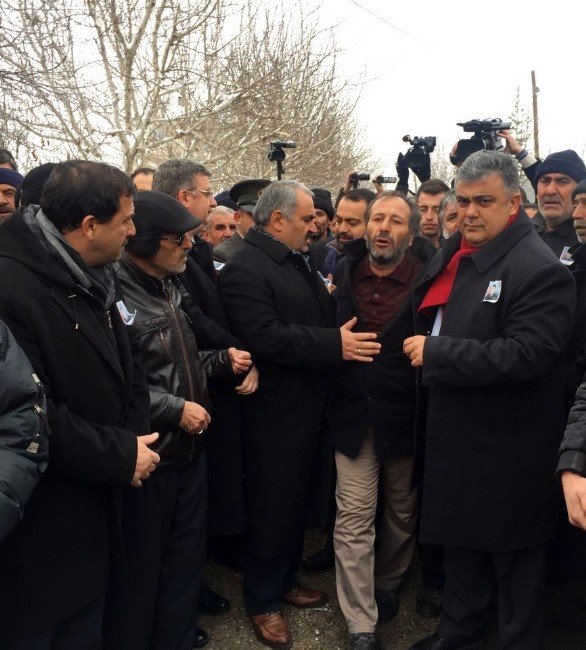 Konya şehidini gözyaşları arasında toprağa verdi