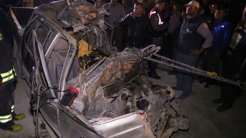 Konya’da mahalleli ölümlü kaza sonrası yolu kapattı