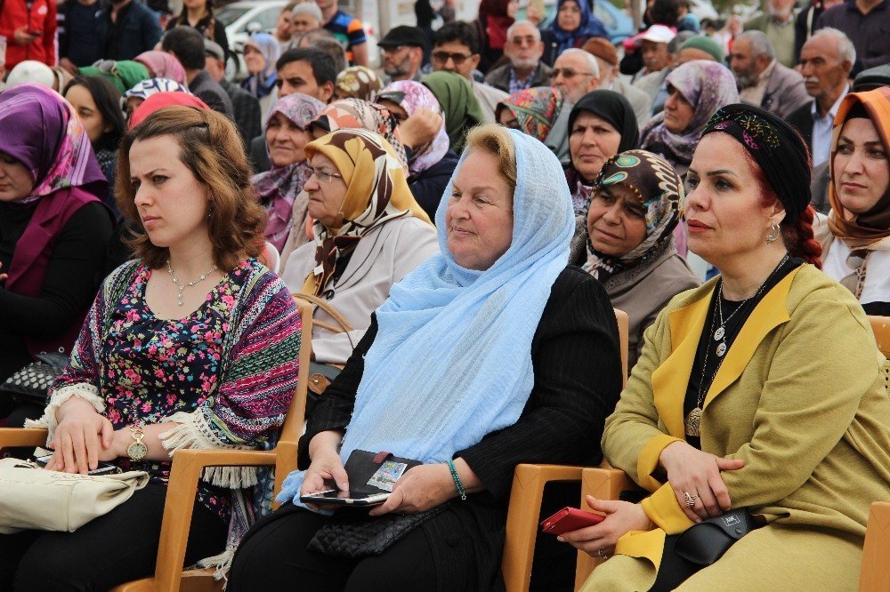Hz. Mevlana Karaman’dan temsili olarak Konya’ya uğurlandı