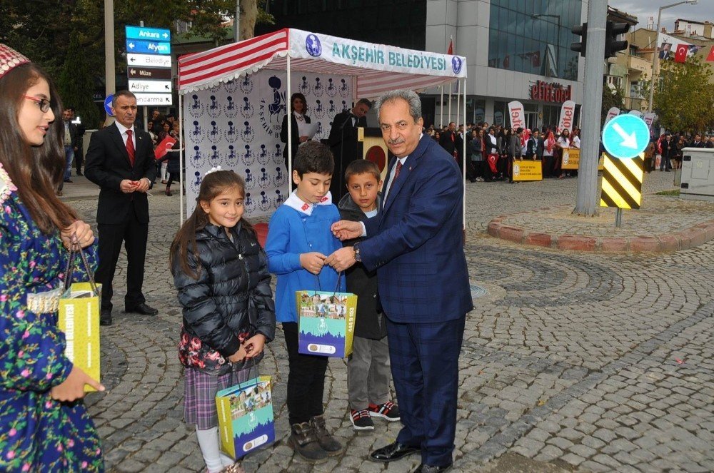 Akşehir’de Cumhuriyet Bayramı Coşkusu