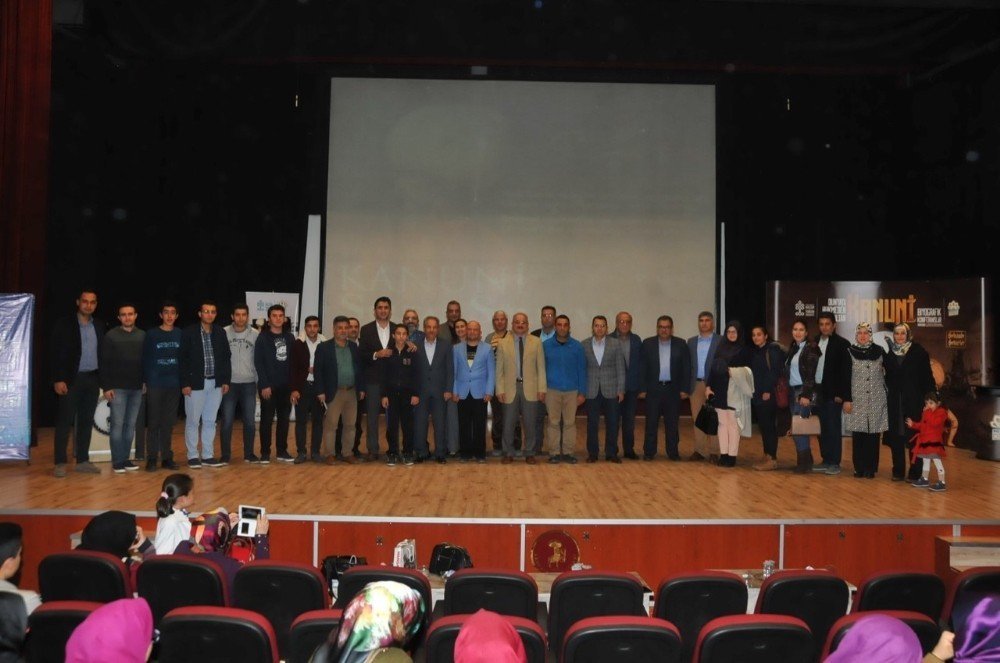 Yazar Talha Uğurluel Akşehir’de Kanuni’yi anlattı
