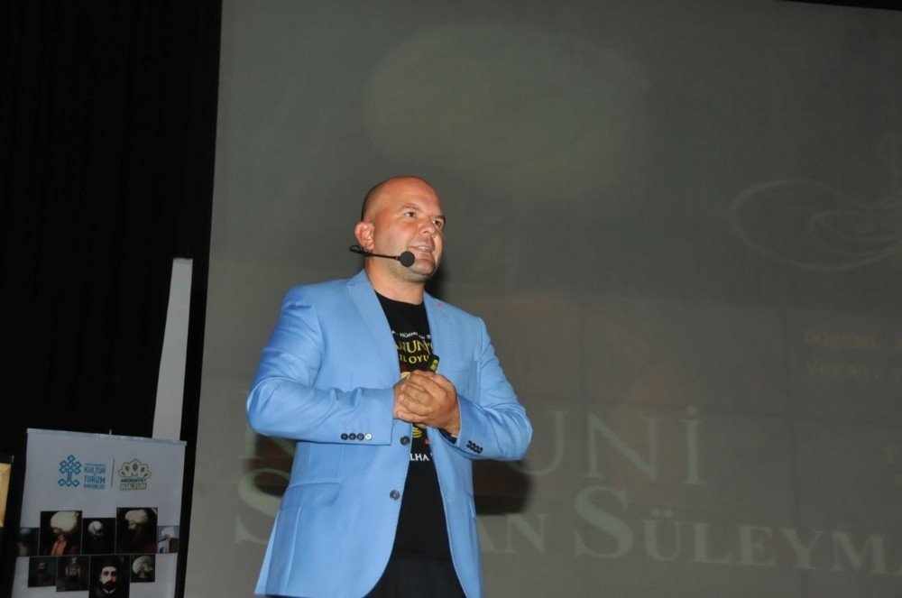 Yazar Talha Uğurluel Akşehir’de Kanuni’yi anlattı