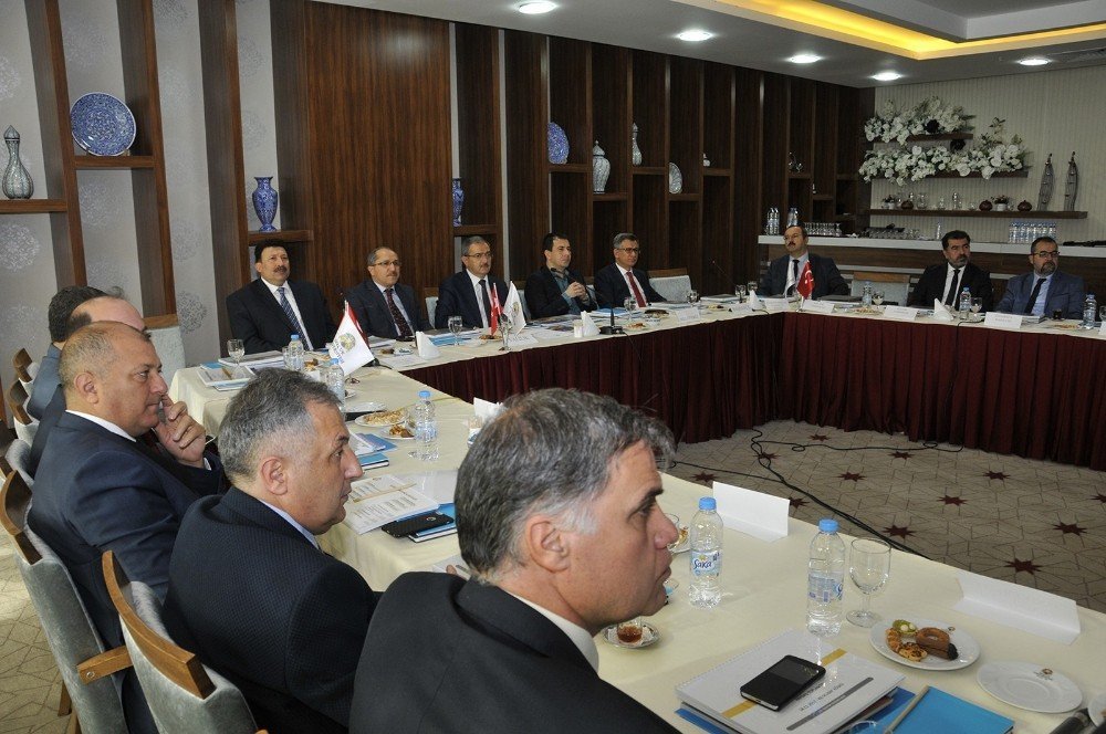 Selçuk’ta 2017-2018 Vizyon Belirleme Paydaş Toplantısı yapıldı