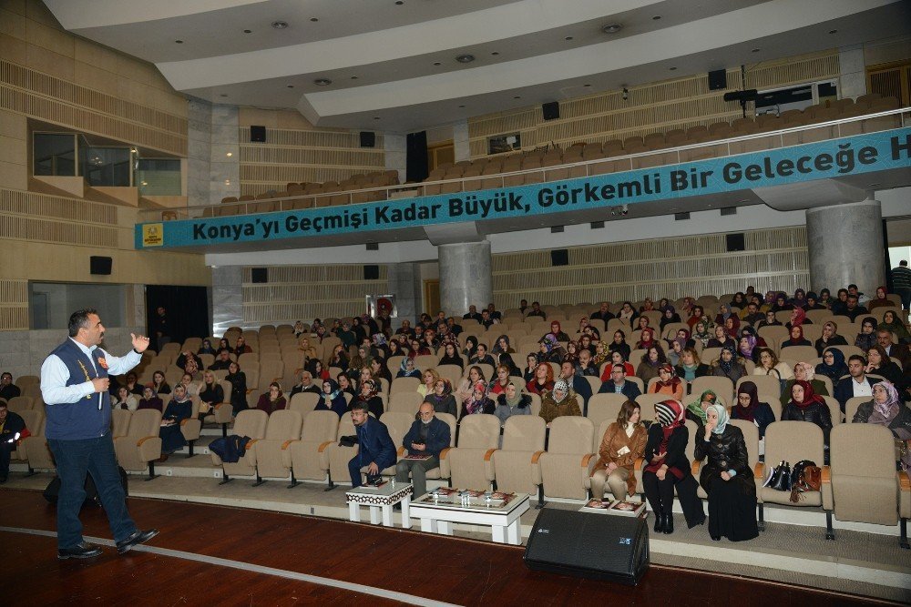 Konya’da kreş yöneticilerine yangında acil tahliye eğitimi verildi