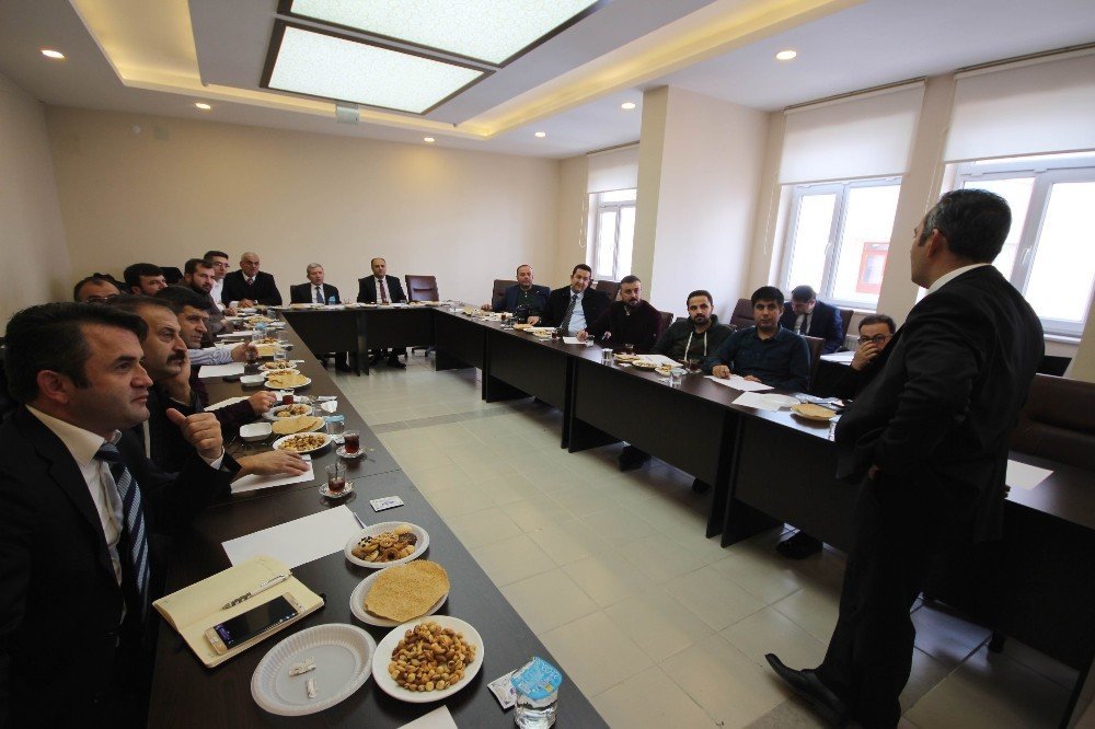 Beyşehir Belediyesi’nde AR-GE ve tasarım merkezleri tanıtım toplantısı