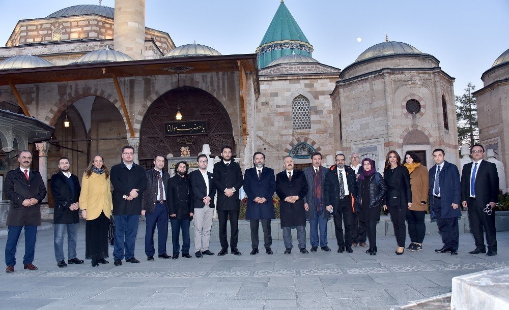 Akyürek: "Konya yeni yüzyılda dünyaya söyleyecek sözü olan bir şehir"