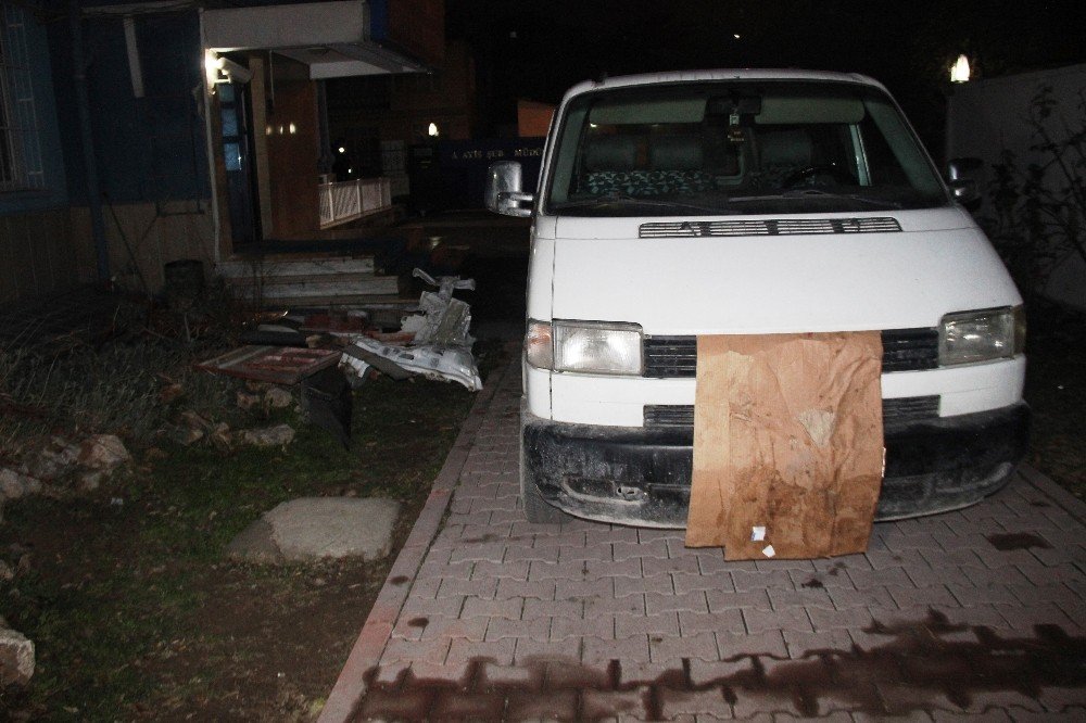 Hırsızlık yapan karı koca 10 dakika sonra yakalandı