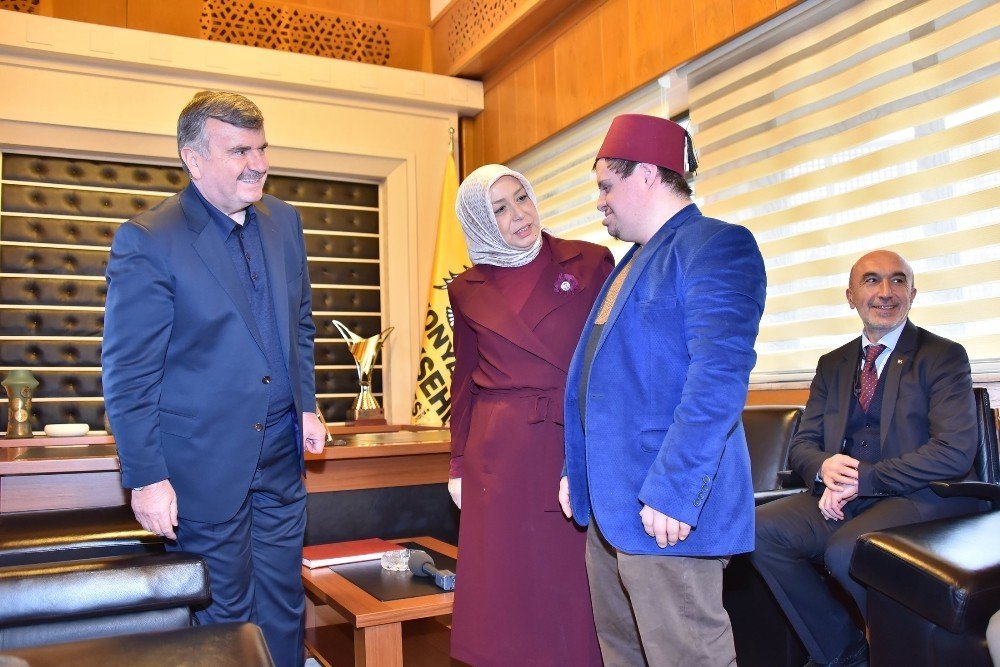 “Konya’nın başarısının sırrı sosyal belediyecilikte gizli”