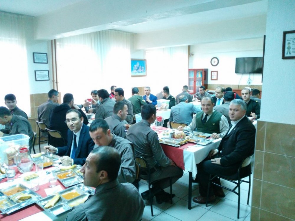Seydişehir'de Zeytin Dalı Harekatı'na destek