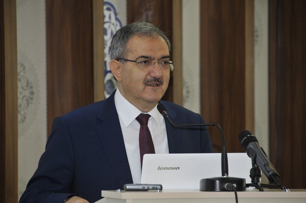 Selçuk Üniversitesinde, üniversitesi-sanayi işbirliği konuşuldu