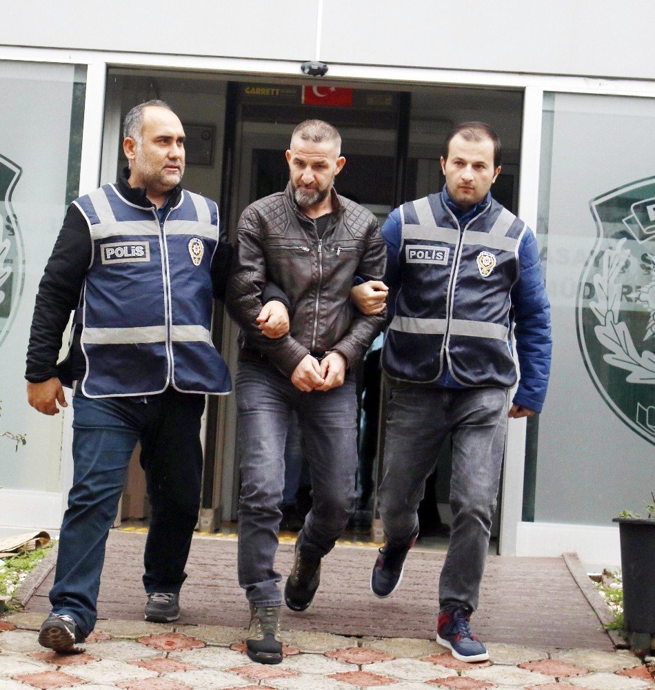 Valilerin ismini kullanarak milyonluk vurgun yapan çete çökertildi