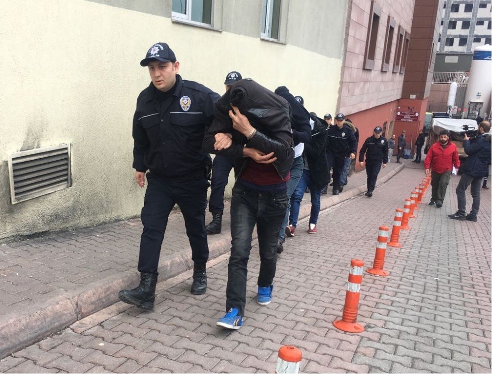 Kayseri Haberleri: Uyuşturucu tacirlerine operasyon: 7 gözaltı 96