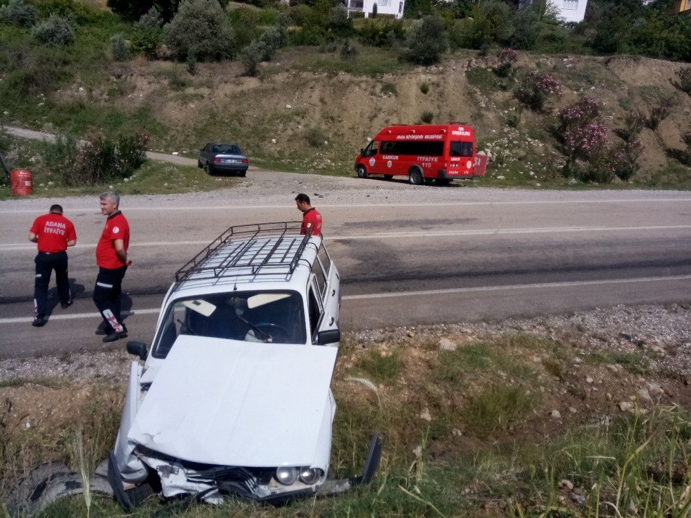 Adana'da Otomobiller Kafa Kafaya arpt: 1 Yaral ile ilgili grsel sonucu
