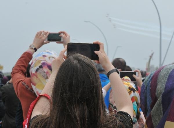 Türk Yıldızları ve Solo Türk'ten Konya'da nefes kesen gösteri