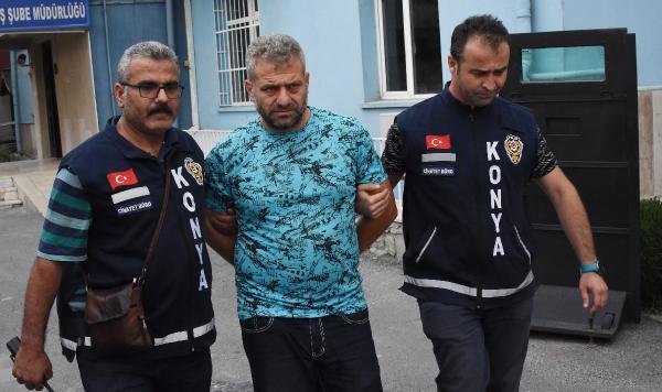 Konya'da canavarca işlenen cinayetin detayları! Eşini 46 yerinden bıçaklayıp, can çekişmesini izlemiş