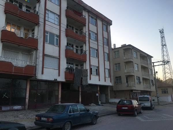 Konya'da balkondan düşen 12 yaşındaki Hüseyin, yaralandı