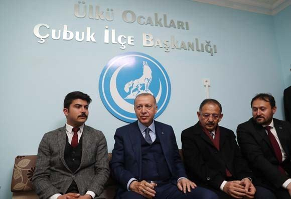 Cumhurbaşkanı Erdoğan'dan Ülkü Ocakları'na ziyaret 2