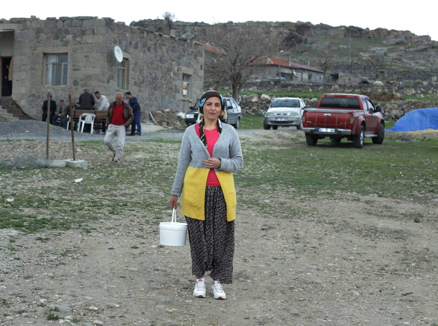 Konya'da eşinin bir oyla kaybettiği muhtarlığı 11 oy farkla aldı! 9