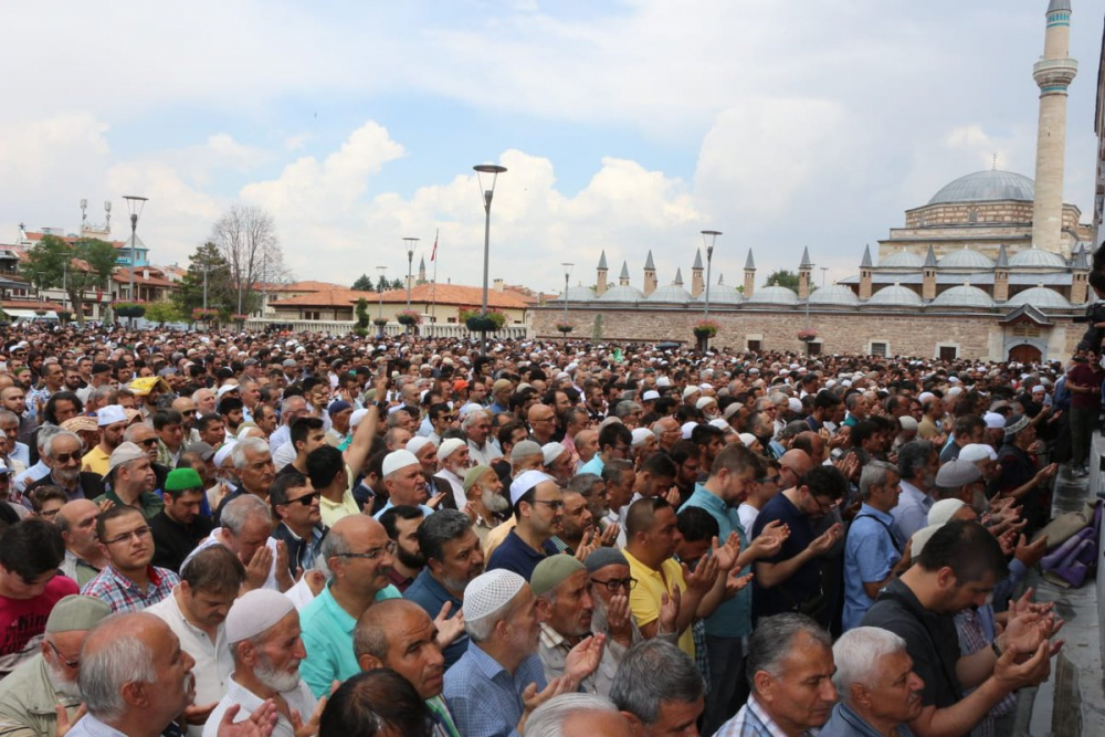 Konya’da Mursi için gıyabi cenaze namazı kılındı 10