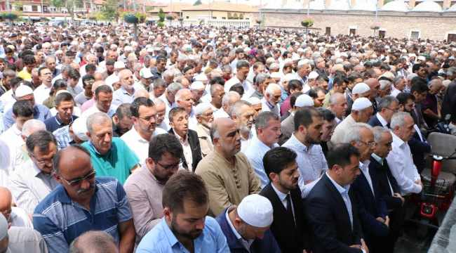 Konya’da Mursi için gıyabi cenaze namazı kılındı 11