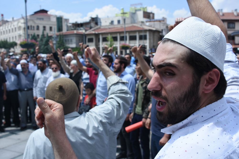 Konya’da Mursi için gıyabi cenaze namazı kılındı 20