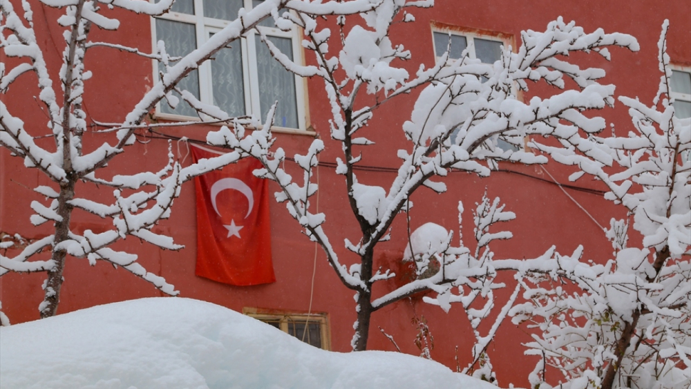 Konya'nın Hadim ilçesinde kar yağışı etkili oldu 2