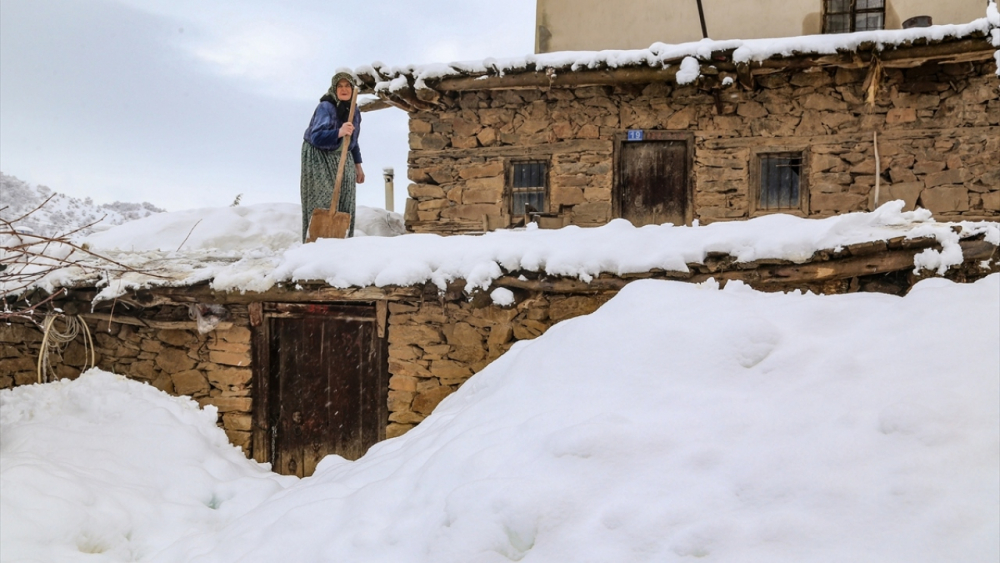 Konya'nın Hadim ilçesinde kar yağışı etkili oldu 6
