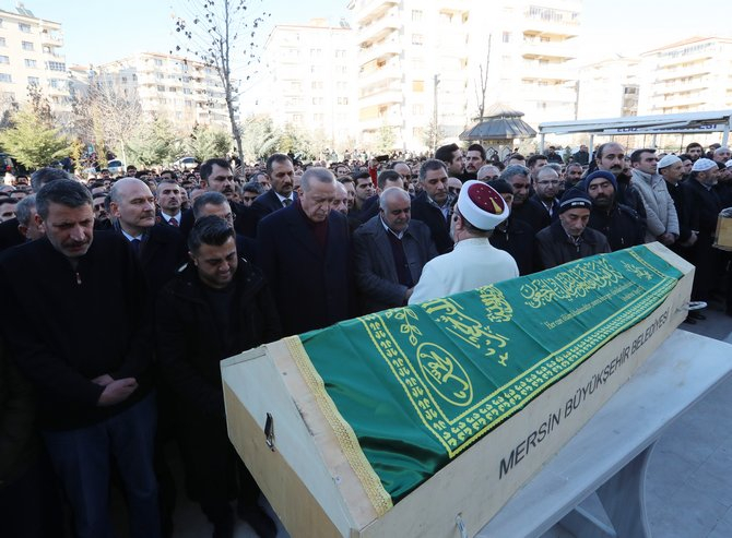 Cumhurbaşkanı Erdoğan Elazığ'da cenaze namazına katıldı 7