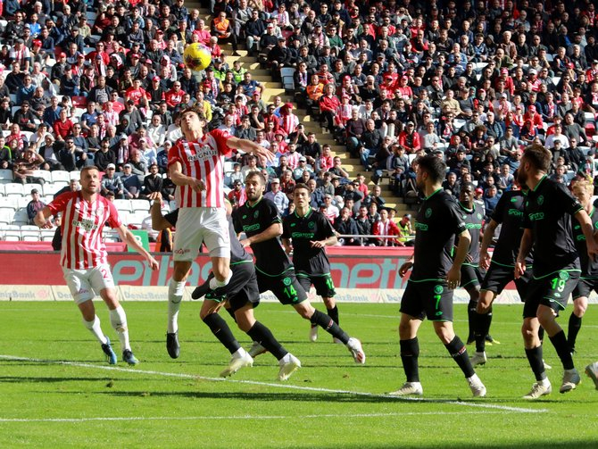 Antalyaspor-Konyaspor maçından kareler 16