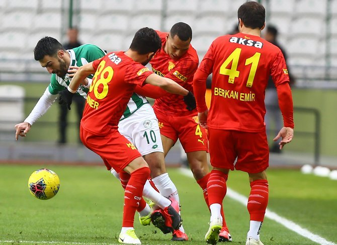 Konyaspor-Göztepe maçından kareler 16