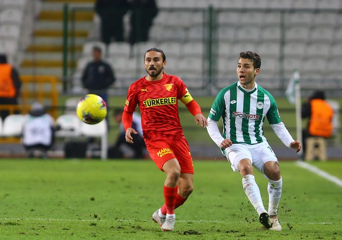 Konyaspor-Göztepe maçından kareler 27